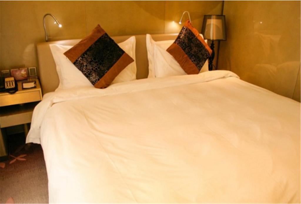Elan Inn Yinchuan Bagian luar foto